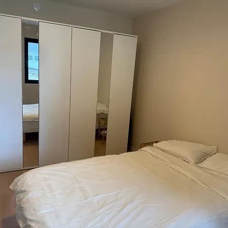 Modern In Near Bergen Apartman